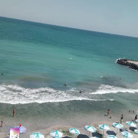 Sunny Bay Sea View 3* 帕莫瑞